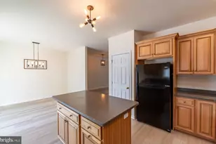 709 Green St, Bridgeport, PA 19405 - Photo 15