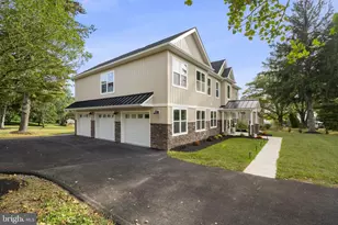 224 Orchard Ln, Harleysville, PA 19438 - Photo 5