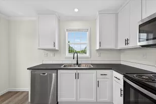 46 Center Ct, North Wales, PA 19454 - Photo 7