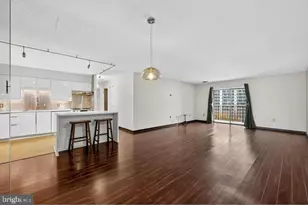 10503 Valley Forge Cir, King of Prussia, PA 19406 - Photo 13