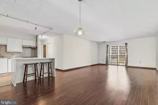 10503 Valley Forge Cir, King of Prussia, PA 19406 - Photo 5
