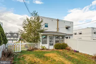 1726 Calamia Dr, Norristown, PA 19401 - Photo 3