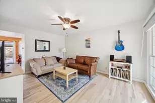 172 Albemarle Dr, Penllyn, PA 19422 - Photo 15