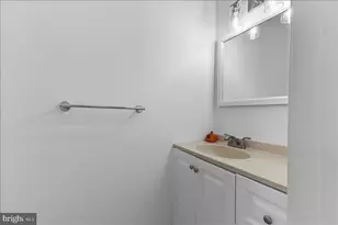 502 Brookwood Dr, Ambler, PA 19002 - Photo 9