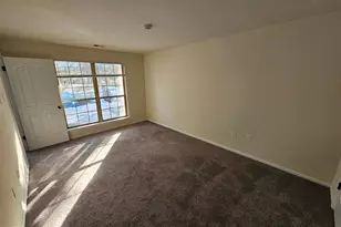401 Foxcroft Cir, Royersford, PA 19468 - Photo 15