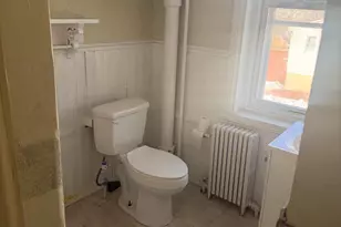 730 W Lafayette St, Norristown, PA 19401 - Photo 7