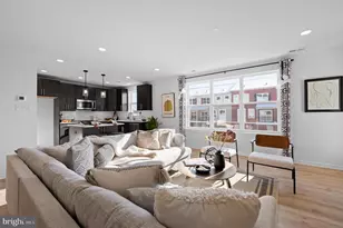 242 Chapel Ct, Norristown, PA 19401 - Photo 11