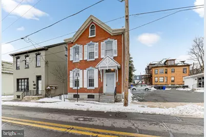 71 N Charlotte Street, Pottstown, PA 19464 - Photo 1