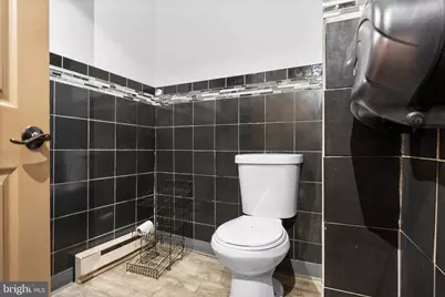 213 E Main Street, Norristown, PA 19401 - Photo 9