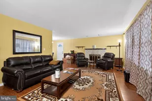 2210 Wisteria Ave, Glenside, PA 19038 - Photo 3