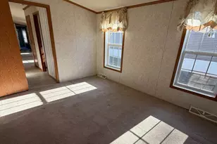 411 Oak Dr, Green Lane, PA 18054 - Photo 11