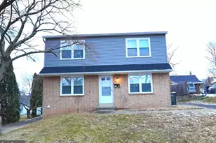 710 N York Rd, Willow Grove, PA 19090 - Photo 1