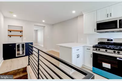 369 E Hector Street, Conshohocken, PA 19428 - Photo 17