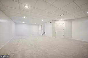 129 Harvard Dr, Trappe, PA 19426 - Photo 33