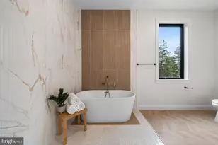 105 W 3rd Ave, Trappe, PA 19426 - Photo 31