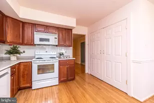 7 Vera Ln, Conshohocken, PA 19428 - Photo 25