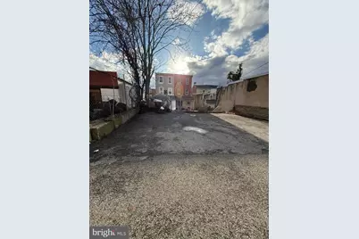 363 E Airy Street, Norristown, PA 19401 - Photo 11