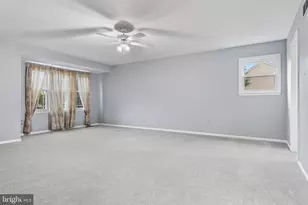 125 Scarlet Dr, Conshohocken, PA 19428 - Photo 7