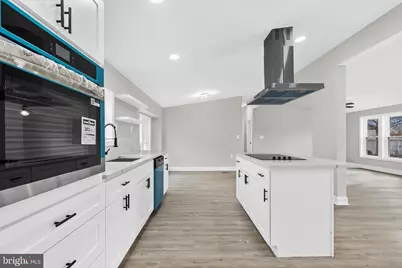 921 Lakeview Drive, Green Lane, PA 18054 - Photo 7