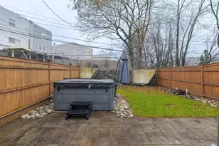 504 Natalie Ln, Norristown, PA 19401 - Photo 33