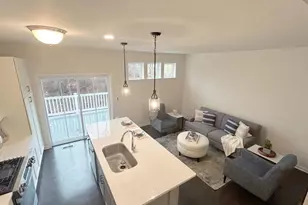 110 Cobblestone Dr, Harleysville, PA 19438 - Photo 5