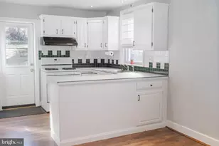 209 Elm Ave, Glenside, PA 19038 - Photo 3