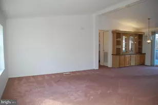 12 Chatham Ct, Souderton, PA 18964 - Photo 3