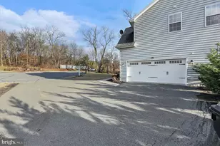 2105 Devon Ln, Pennsburg, PA 18073 - Photo 43