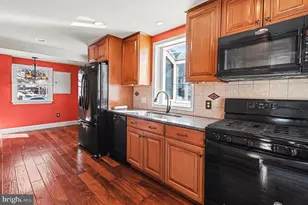 4051 Hillside Rd, Lafayette Hill, PA 19444 - Photo 15