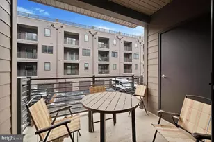 807 Lakeview Ct, King of Prussia, PA 19406 - Photo 17