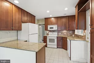 324 Rogers Rd, Norristown, PA 19403 - Photo 9