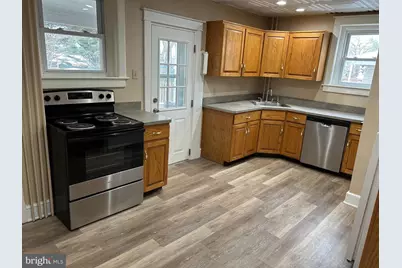 532 E Hancock Street, Lansdale, PA 19446 - Photo 3