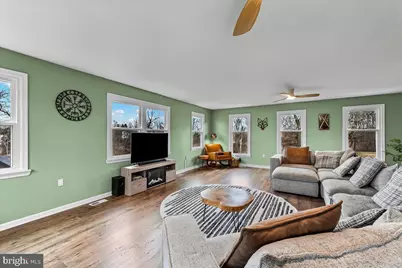 271 E 3rd Avenue, Trappe, PA 19426 - Photo 17