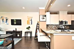 353 E Hancock St, Lansdale, PA 19446 - Photo 5