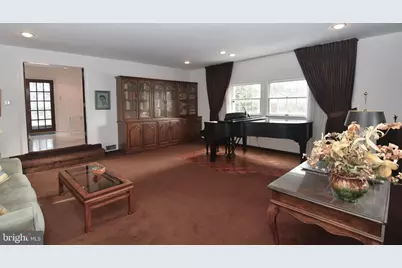 3875 Warfield Drive, Huntingdon Valley, PA 19006 - Photo 19