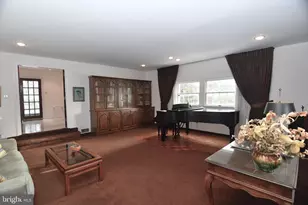 3875 Warfield Dr, Huntingdon Valley, PA 19006 - Photo 19