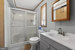 14 Holiday Ave, Hatfield, PA 19440 - Photo 7