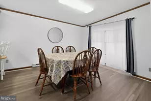 14 Holiday Ave, Hatfield, PA 19440 - Photo 5