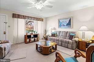 2976 Carnation Ave, Willow Grove, PA 19090 - Photo 7