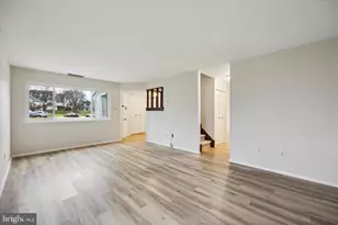 108 Continental Dr, Harleysville, PA 19438 - Photo 3