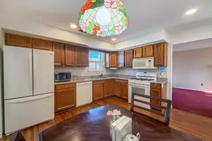 3326 E Hayes Rd, Norristown, PA 19403 - Photo 13