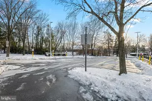 36 N Narberth Ave, Narberth, PA 19072 - Photo 11