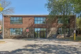 36 N Narberth Ave, Narberth, PA 19072 - Photo 9