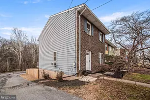 583 Manatawny St, Pottstown, PA 19464 - Photo 11