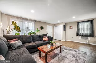 583 Manatawny St, Pottstown, PA 19464 - Photo 3