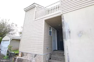 235 Jefferson St, Bridgeport, PA 19405 - Photo 11