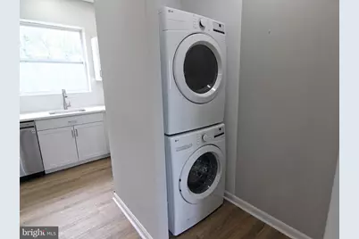 235 Jefferson Street #3, Bridgeport, PA 19405 - Photo 5