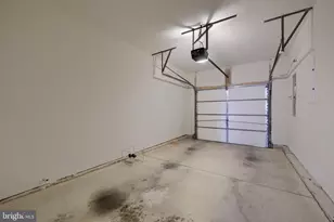 113 E Basin St, Norristown, PA 19401 - Photo 29