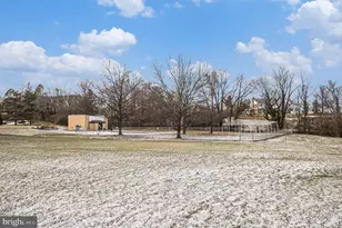 666 W Germantown Pike, Plymouth Meeting, PA 19462 - Photo 23