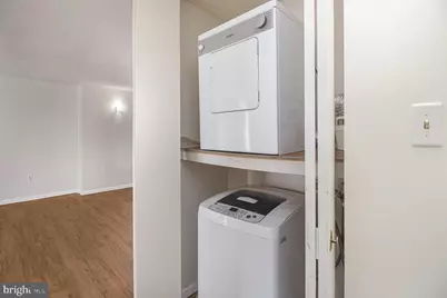 666 W Germantown Pike #1319, Plymouth Meeting, PA 19462 - Photo 17